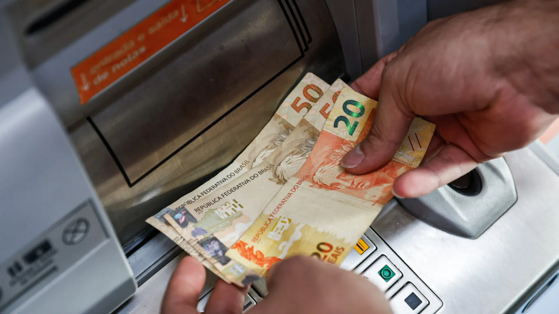 veja-o-valor-do-salario-minimo-previsto-para-os-proximos-quatro-anos