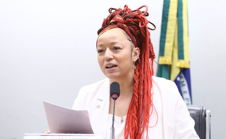 comissao-aprova-reparacao-por-discriminacao-ou-racismo-contra-consumidores