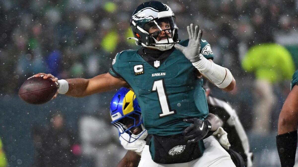 nfl-week-3-predictions,-picks:-our-experts-face-off-on-week’s-top-games-and-bets