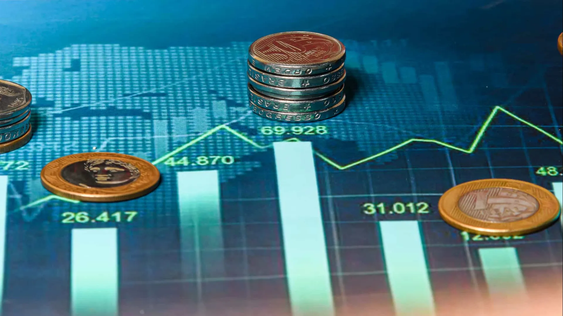 bolsa-renova-maxima-historica,-e-dolar-sobe-em-linha-com-o-exterior