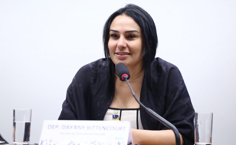 comissao-aprova-multa-para-cobranca-indevida-de-tarifa-bancaria-de-organizacoes-sociais