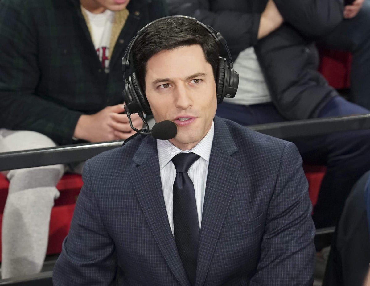 alex-faust-will-succeed-bob-costas-as-tnt’s-play-by-play-voice-for-mlb-playoffs:-sources
