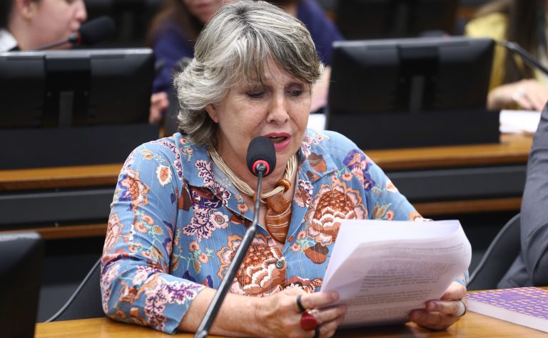 comissao-aprova-estatuto-da-pessoa-com-obesidade