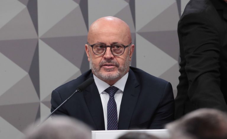 ouvido-na-cpmi,-“careca-do-inss”-nega-envolvimento-com-descontos-indevidos