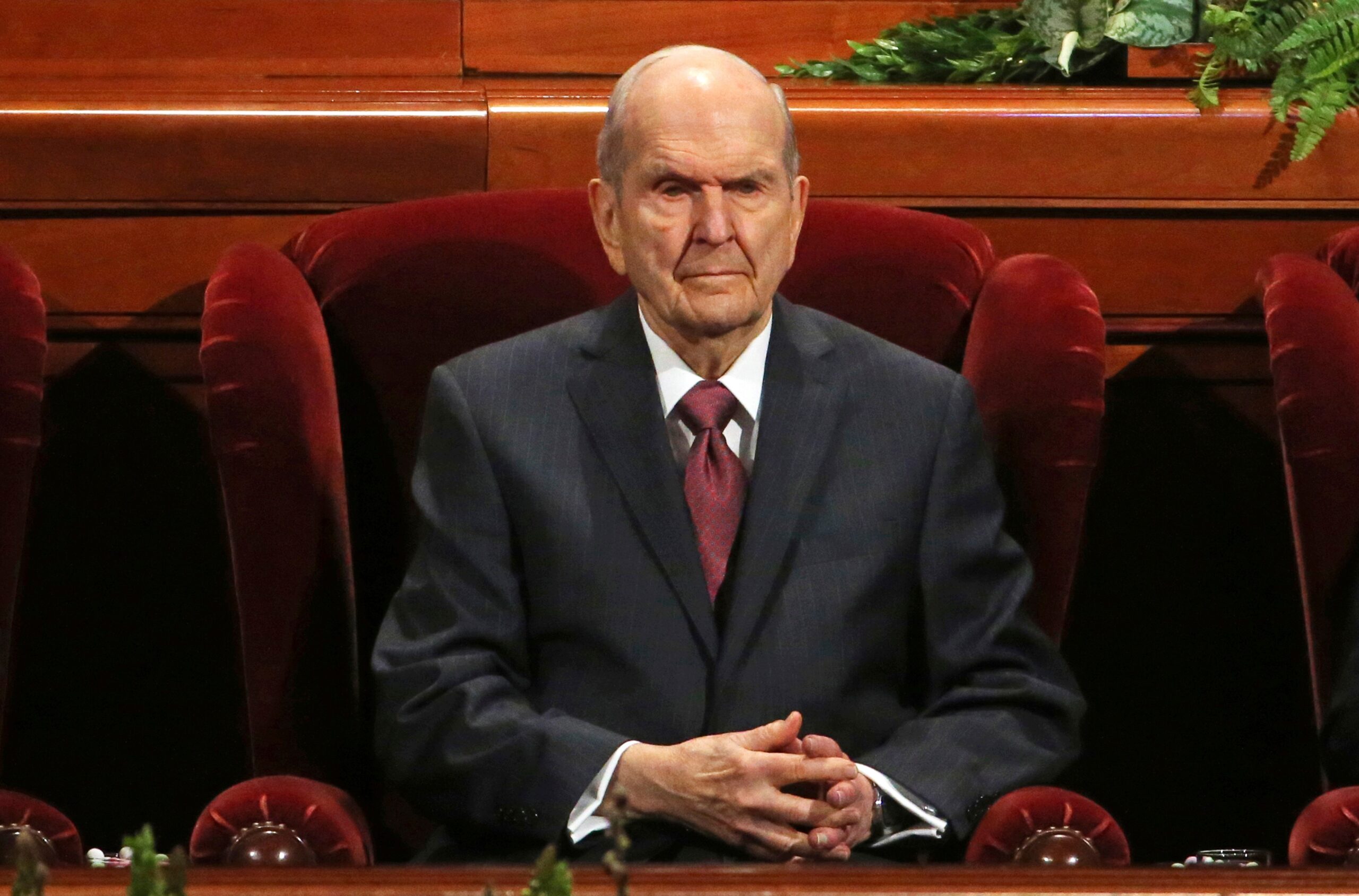 lider-da-igreja-mormon-morre-aos-101-anos-nos-eua