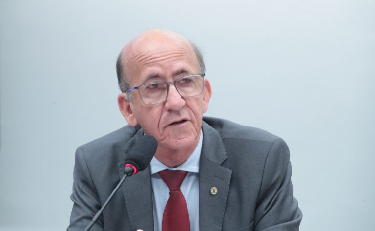 comissao-aprova-projeto-que-obriga-montadoras-a-divulgar-acoes-sobre-reducao-de-acidentes