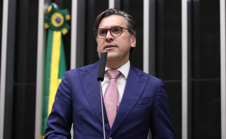 comissao-de-orcamento-eleva-recursos-do-fundo-eleitoral-para-2026