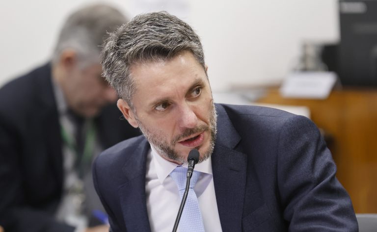 comissao-aprova-aumento-do-limite-maximo-de-ganho-economico-para-criador-de-inovacao-cientifica