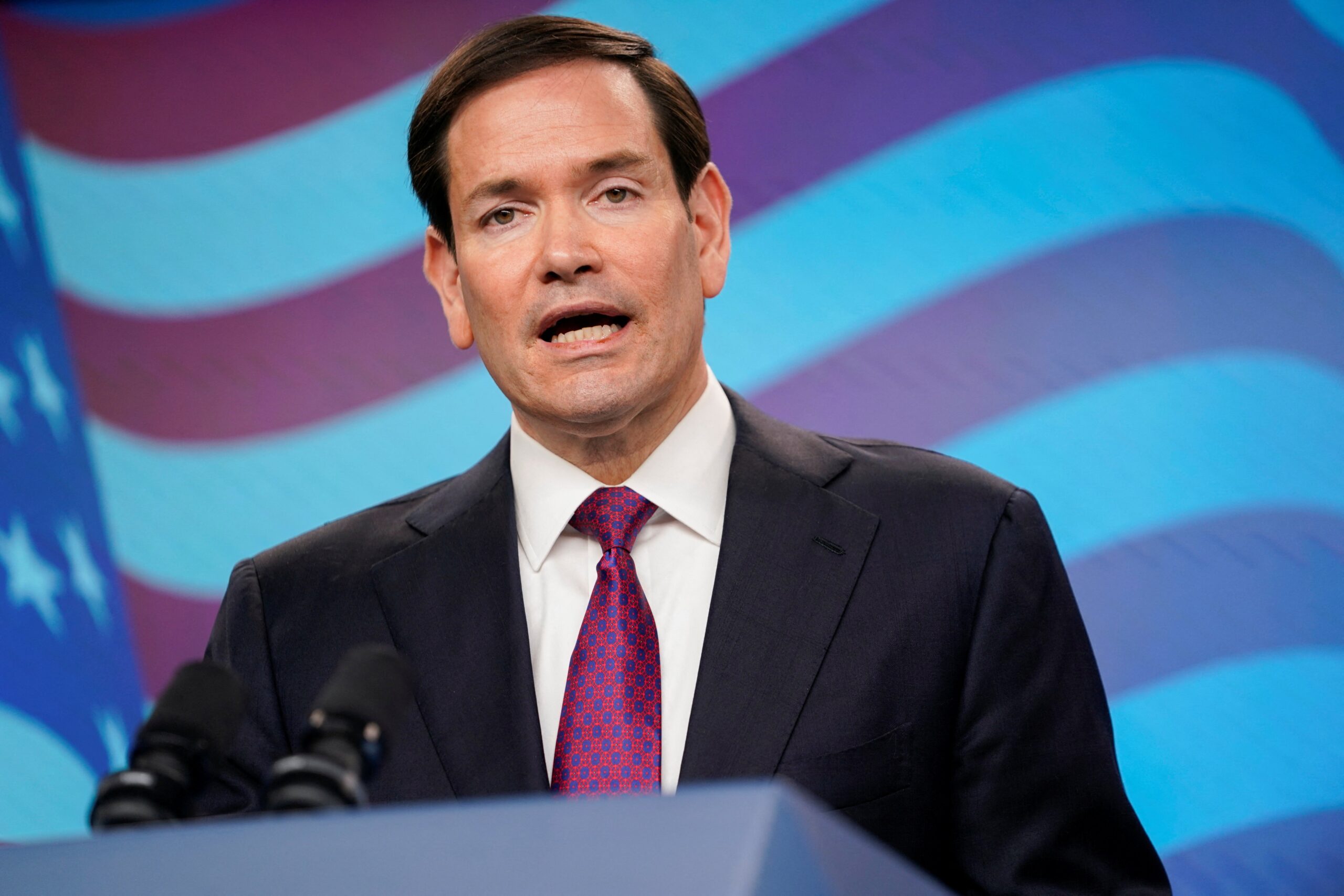 marco-rubio:-quem-e-o-secretario-de-trump-que-negociara-tarifaco-com-o-brasil