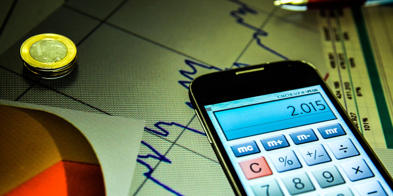 mercado-financeiro-reduz-previsao-de-inflacao-para-4,8%