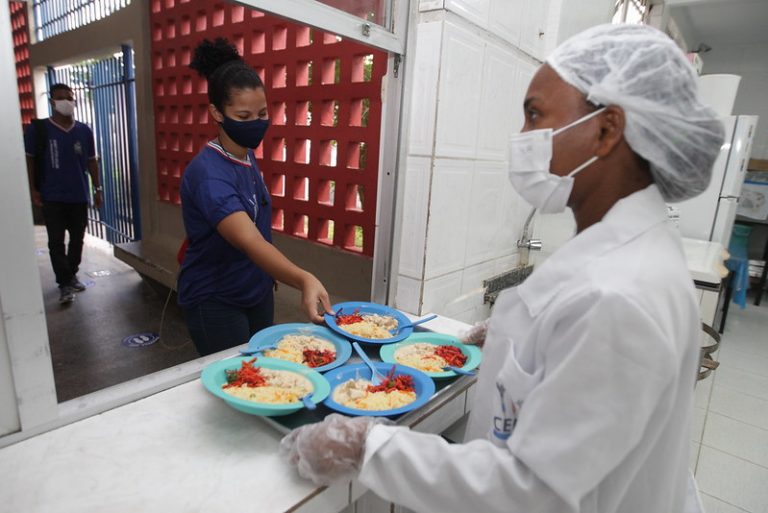 comissao-debate-direito-humano-a-alimentacao-e-nutricao-adequadas
