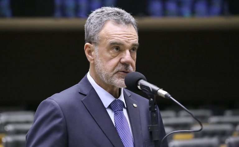 comissao-aprova-incluir-na-clt-a-obrigatoriedade-de-exame-oftalmologico-dos-empregados