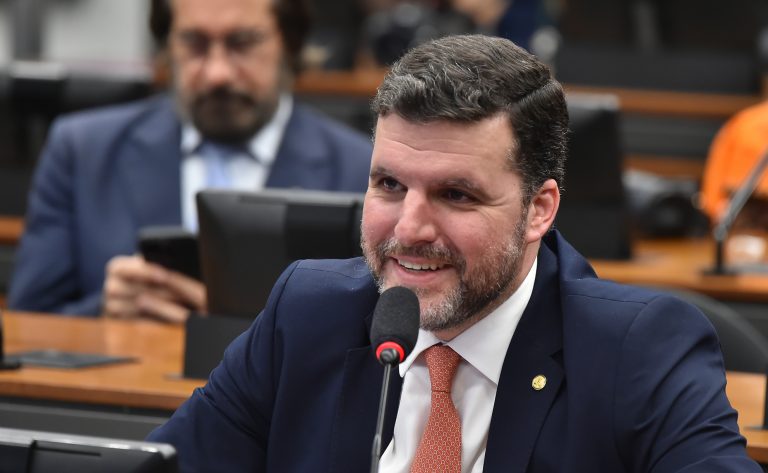 comissao-debate-programa-nacional-de-rastreabilidade-de-produtos-agrotoxicos