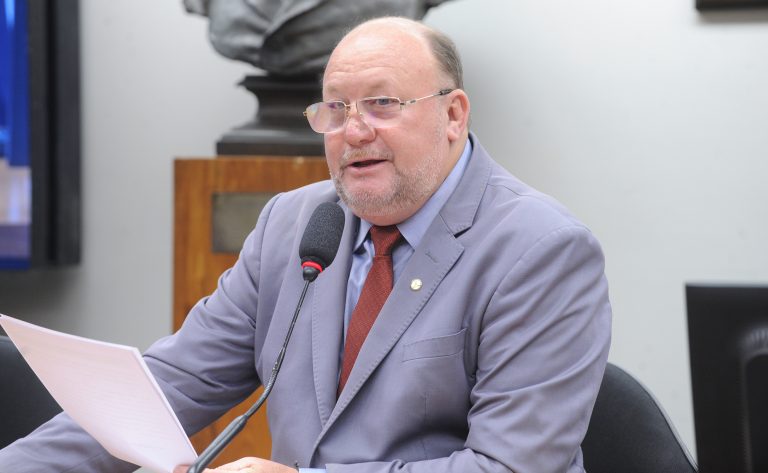 comissao-debate-papel-do-brasil-no-cessar-fogo-e-na-reconstrucao-da-faixa-de-gaza