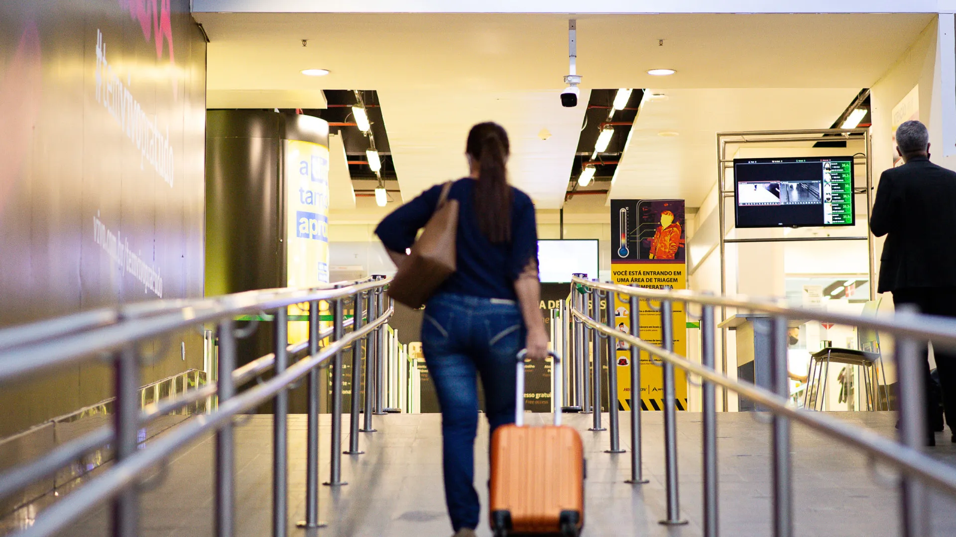 senado-aprova-gratuidade-de-ate-10-kg-para-bagagem-de-mao-em-voos