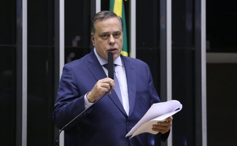 comissao-aprova-contagem-de-prazos-criminais-em-dias-uteis