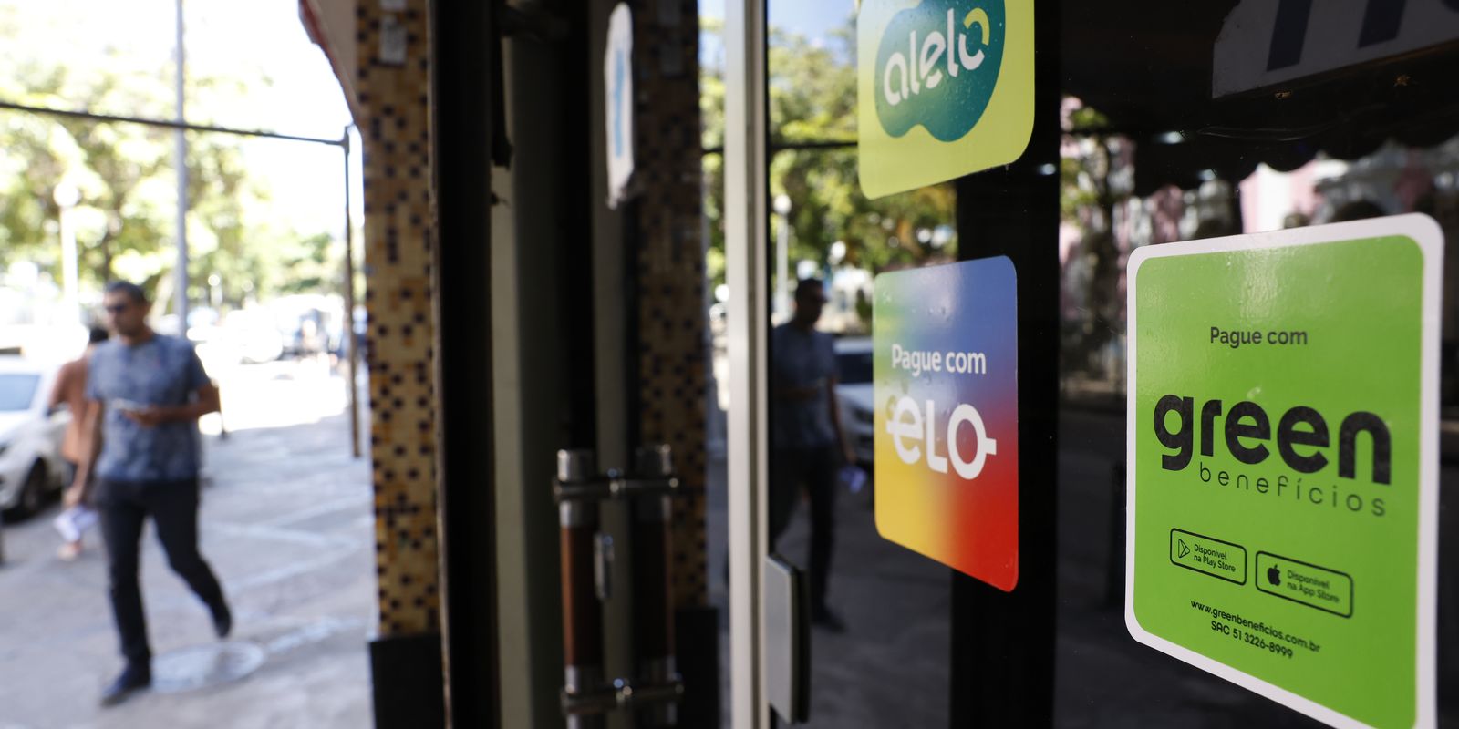 empresarios-veem-com-expectativa-mudancas-no-vale-alimentacao