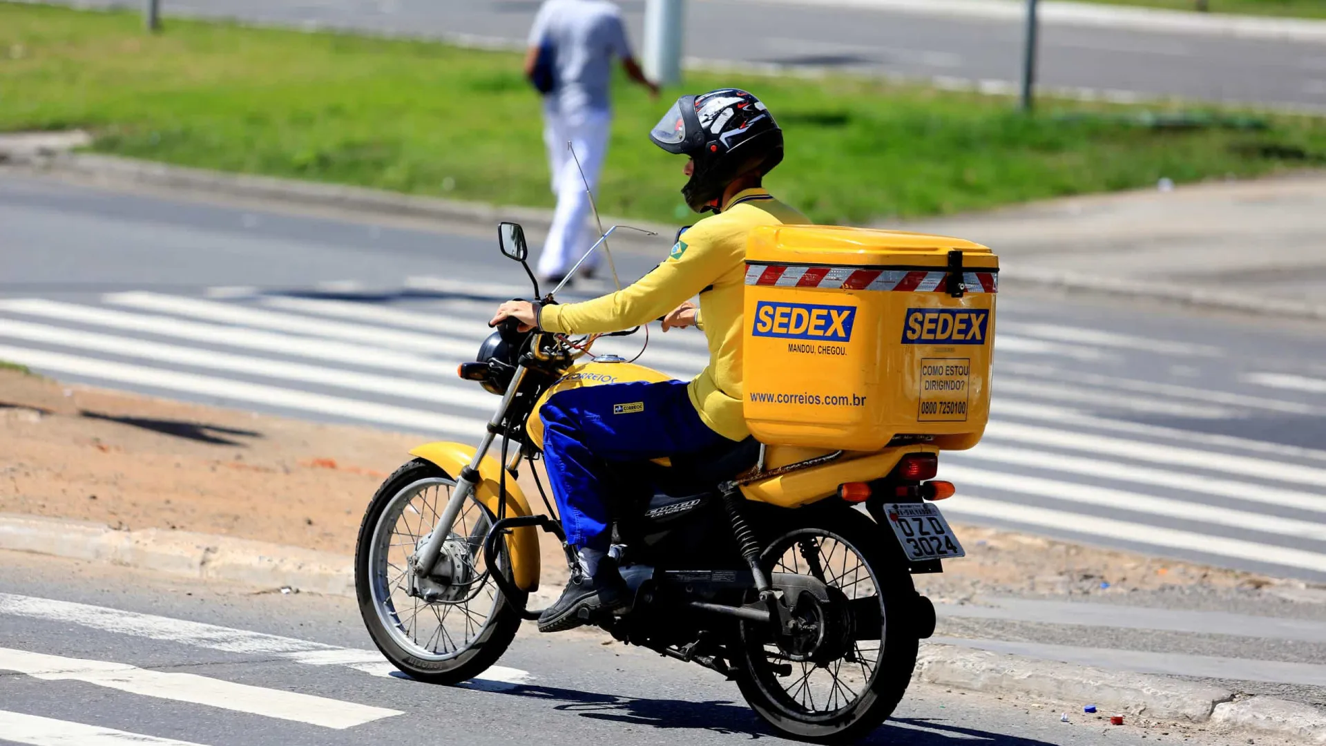 correios-querem-desligar-pelo-menos-10-mil-empregados-em-novo-pdv