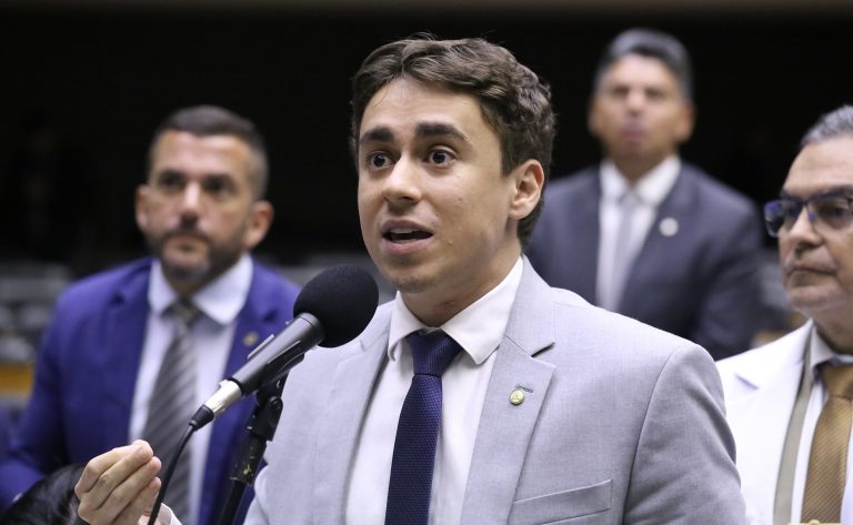 comissao-aprova-matricula-garantida-na-rede-publica-para-dependente-de-policial-transferido