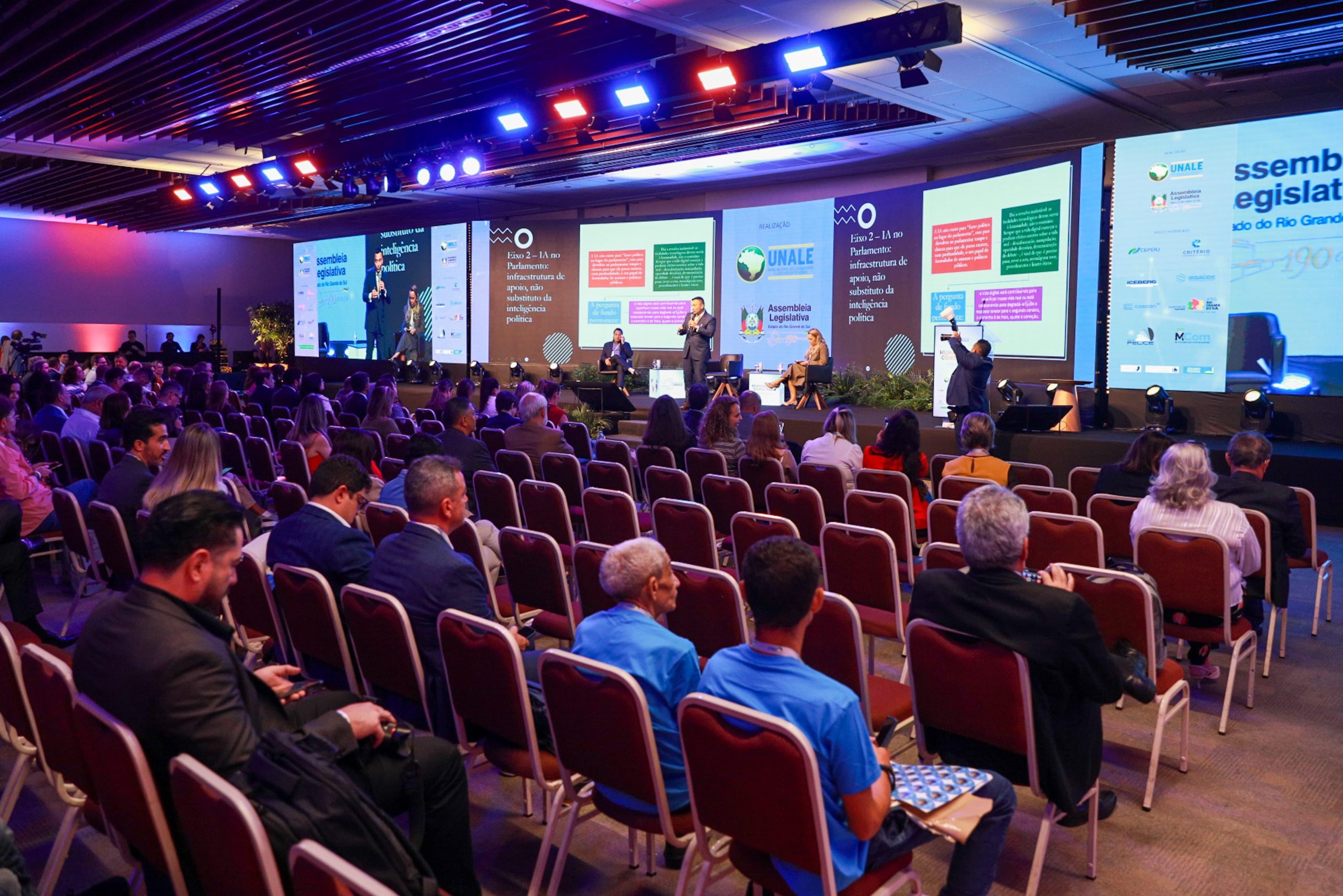 unale:-deputados-do-acre-enaltecem-temas-abordados-nas-palestras 