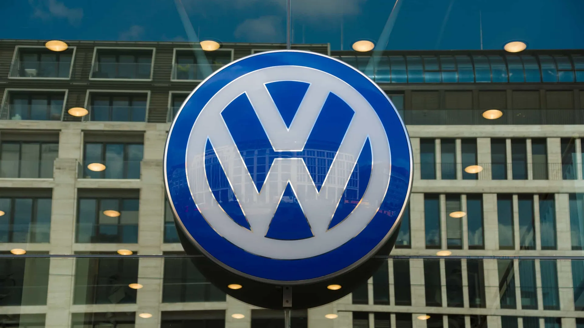 trabalhadores-processam-volkswagen-por-regime-analogo-a-escravidao