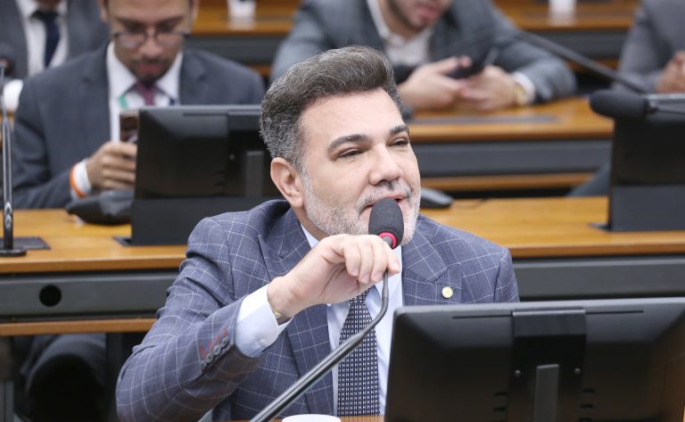 comissao-de-constituicao-e-justica-aprova-aumento-da-pena-pelo-crime-de-ultraje-a-culto