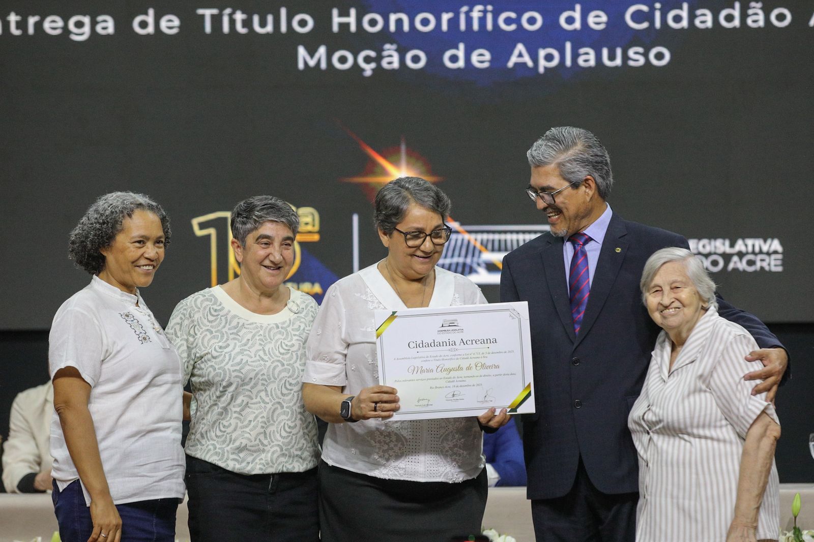 aleac-homenageia-gefron-e-servas-de-maria-com-mocoes-de-aplauso