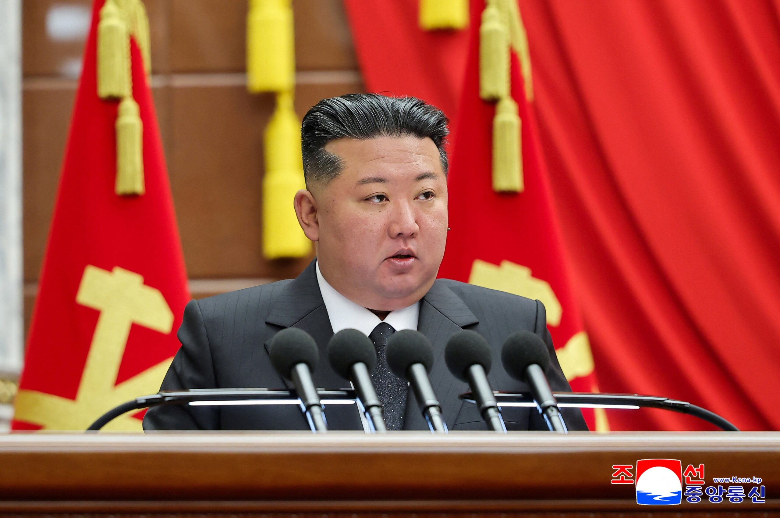 coreia-do-sul-e-russia-fazem-reuniao-secreta-para-discutir-programa-nuclear-da-coreia-do-norte,-diz-agencia