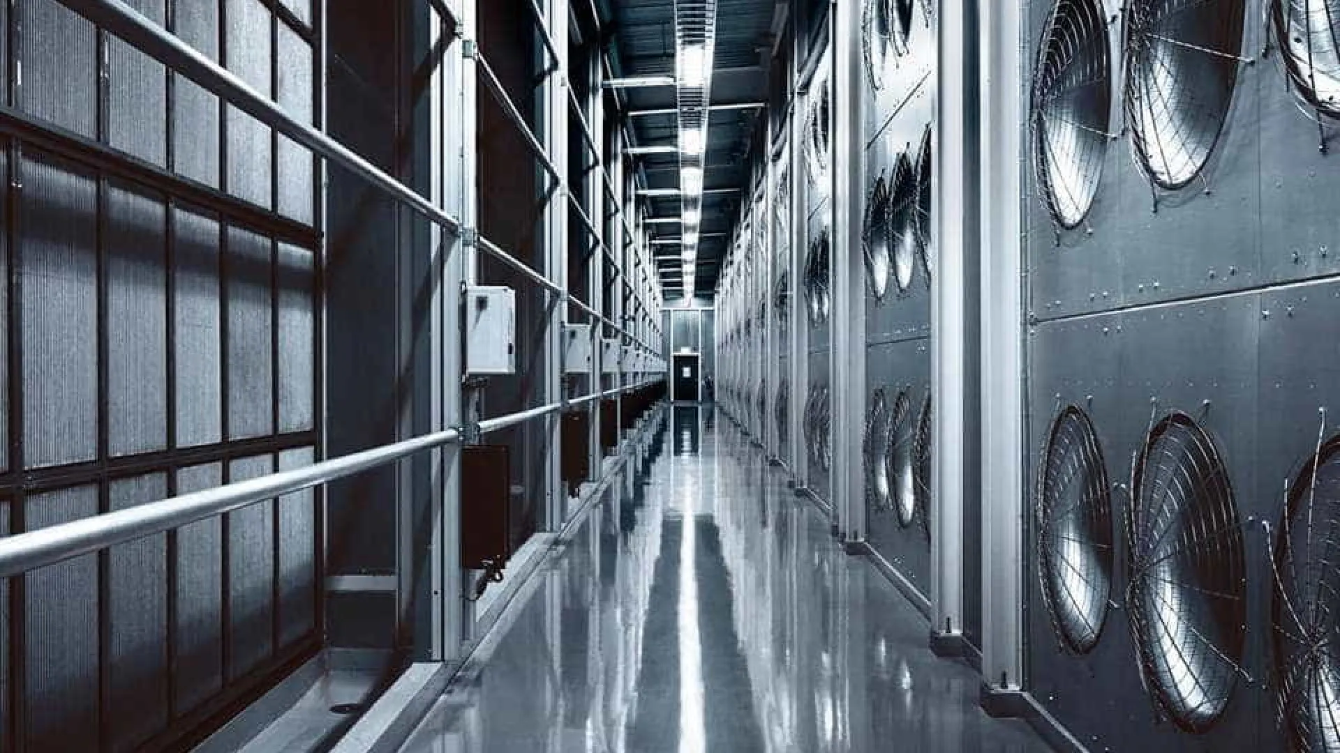 data-centers-vao-exigir-muito-da-ja-tensionada-rede-eletrica-do-brasil