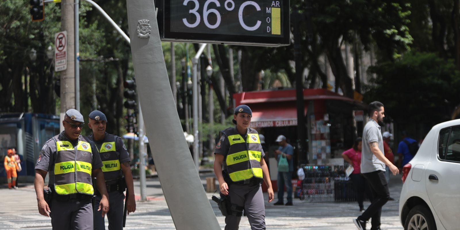 com-calor,-governo-de-sao-paulo-emite-alerta-para-economia-de-agua