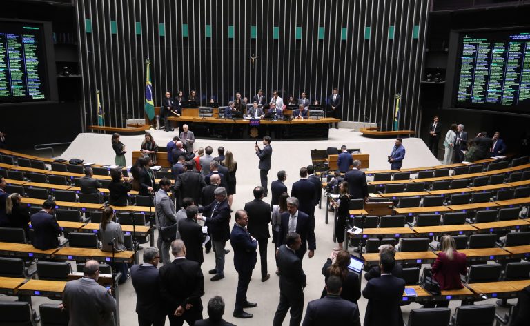 camara-pode-votar-nesta-segunda-a-medida-provisoria-do-programa-gas-do-povo