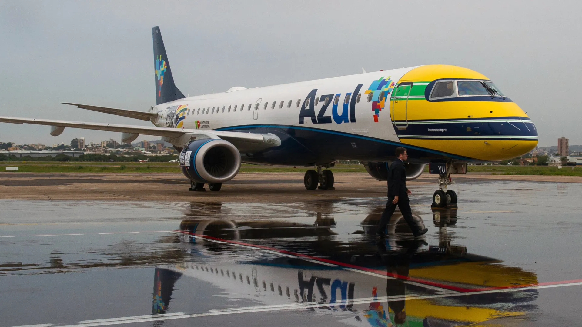por-unanimidade,-plenario-do-cade-aprova-operacao-da-azul-com-a-united-airlines