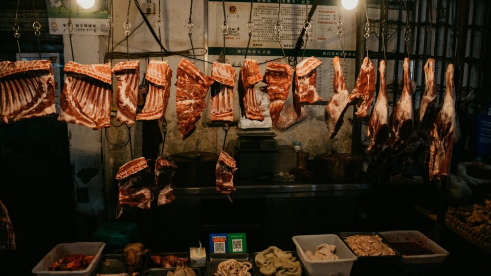 alem-de-cortes-nobres,-brasil-fatura-exportando-tripas-e-miudos-exoticos-ao-mercado-asiatico