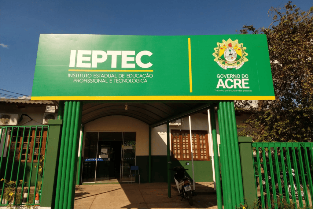 ieptec-convoca-candidatos-aprovados-em-processos-seletivos-de-2024-e-2025