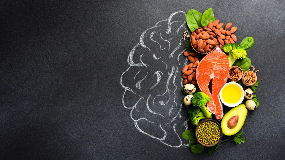 5 alimentos que ajudam a turbinar a memória e a saúde do cérebro