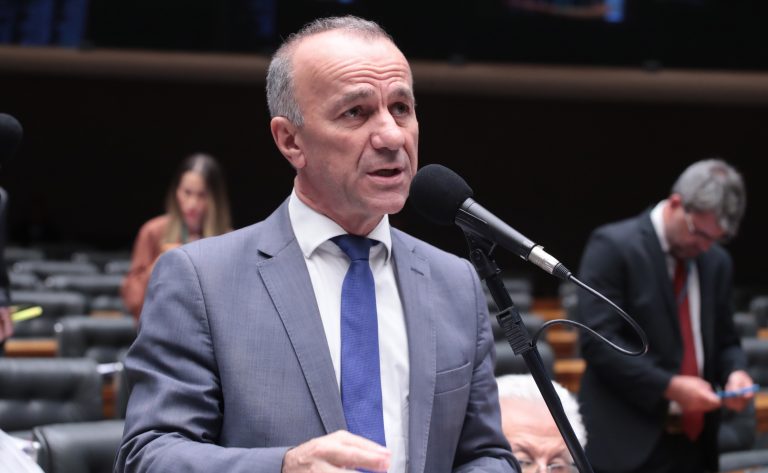 comissao-de-constituicao-e-justica-aprova-criacao-da-universidade-federal-do-vale-do-rio-doce