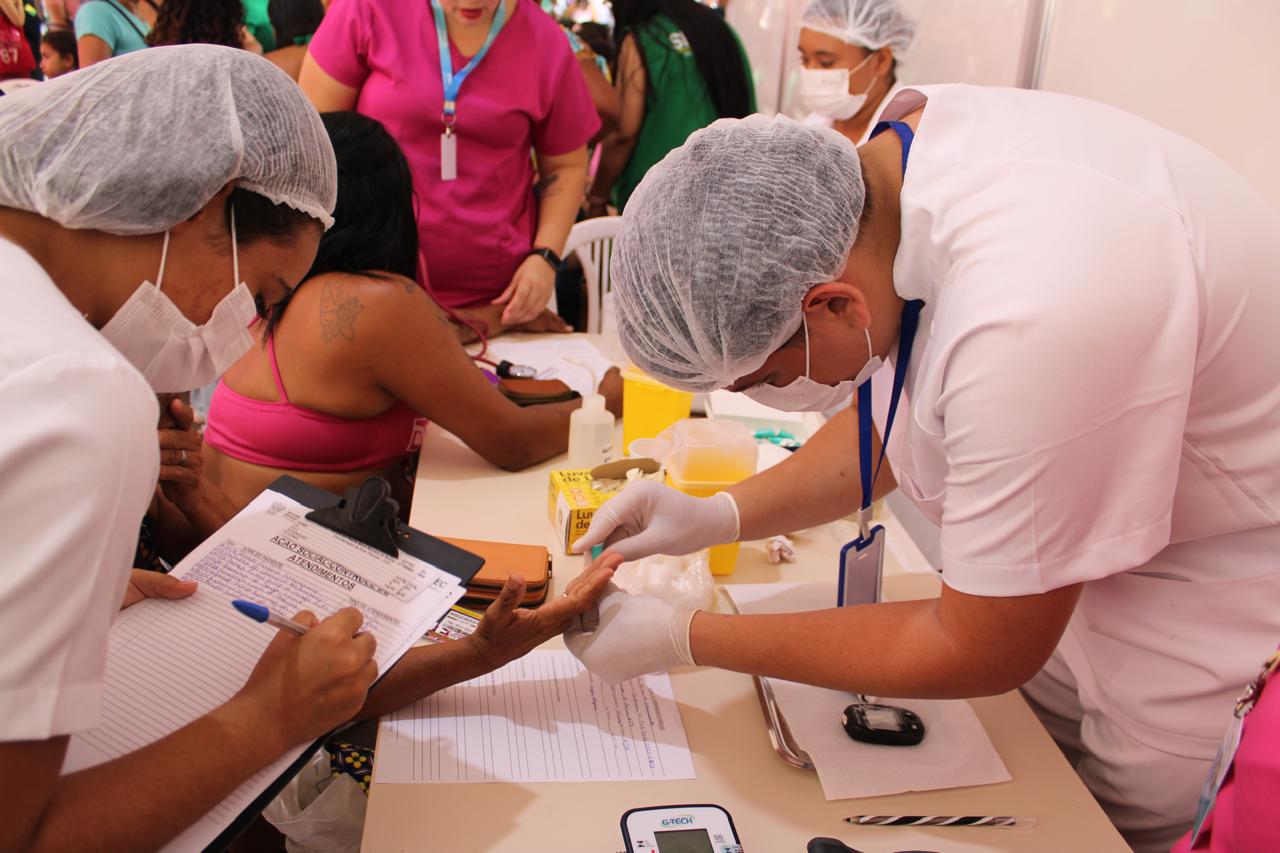 sesacre-realiza-mais-de-400-atendimentos-de-saude-em-acao-de-cidadania-no-palacio-rio-branco