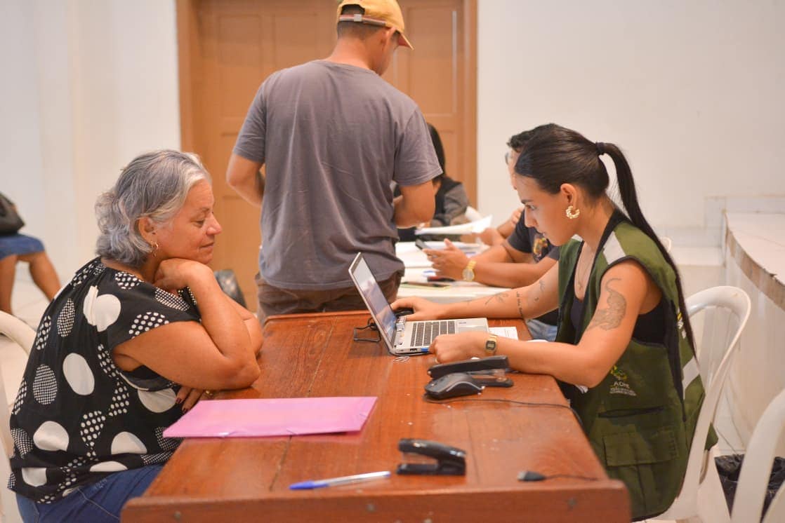 governo-promove-acao-de-regularizacao-fundiaria-em-cruzeiro-do-sul