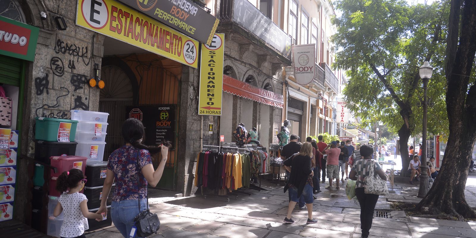 vendas-no-comercio-crescem-0,4%-em-janeiro-e-igualam-patamar-recorde