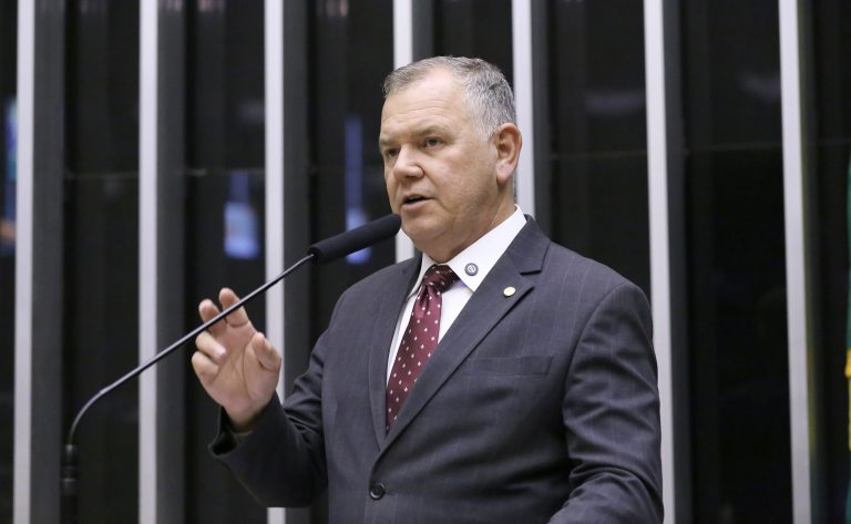 projeto-limita-embargo-ambiental-com-base-so-em-deteccao-remota