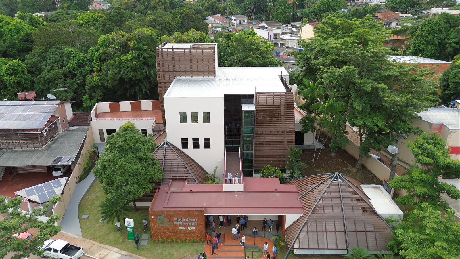 governo-reinaugura-biblioteca-da-floresta-com-sede-do-imc