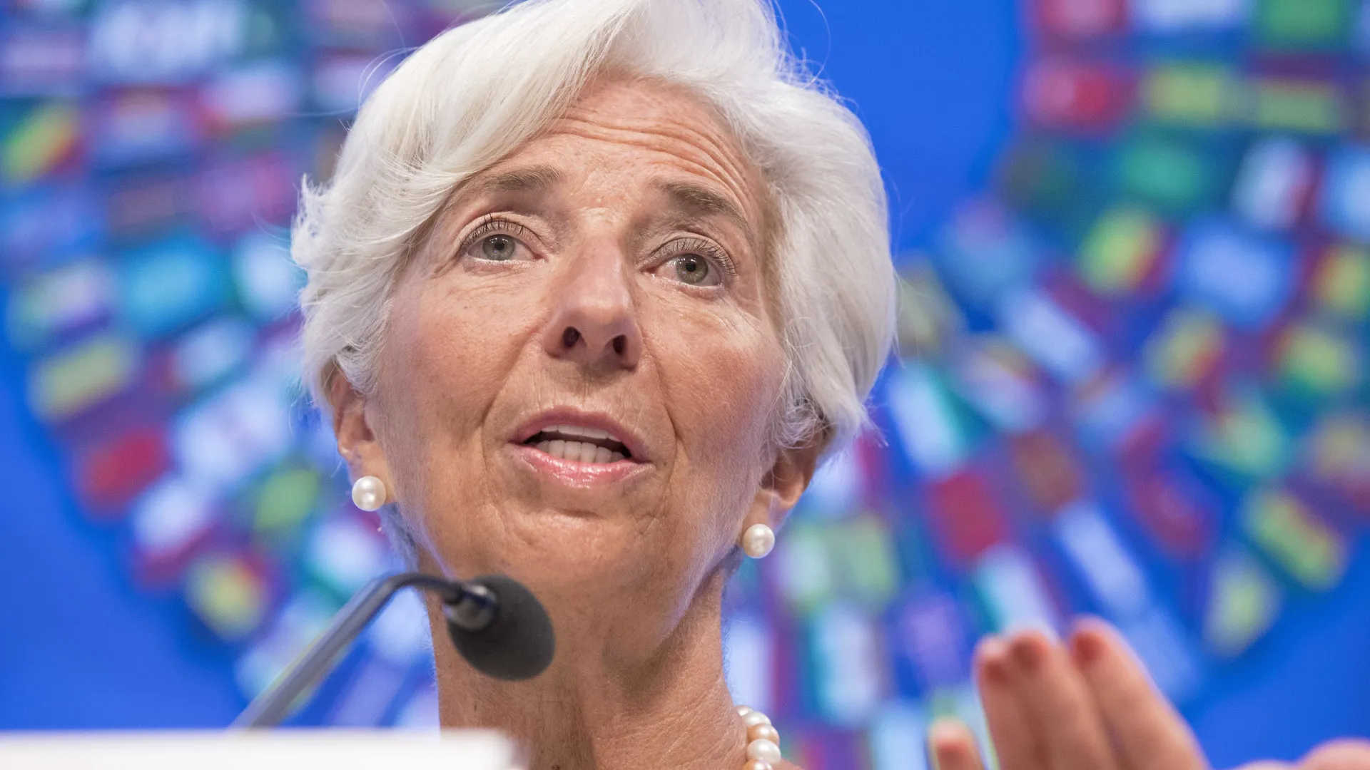 lagarde-diz-que-bce-tera-de-agir-de-forma-‘energica’-se-inflacao-disparar
