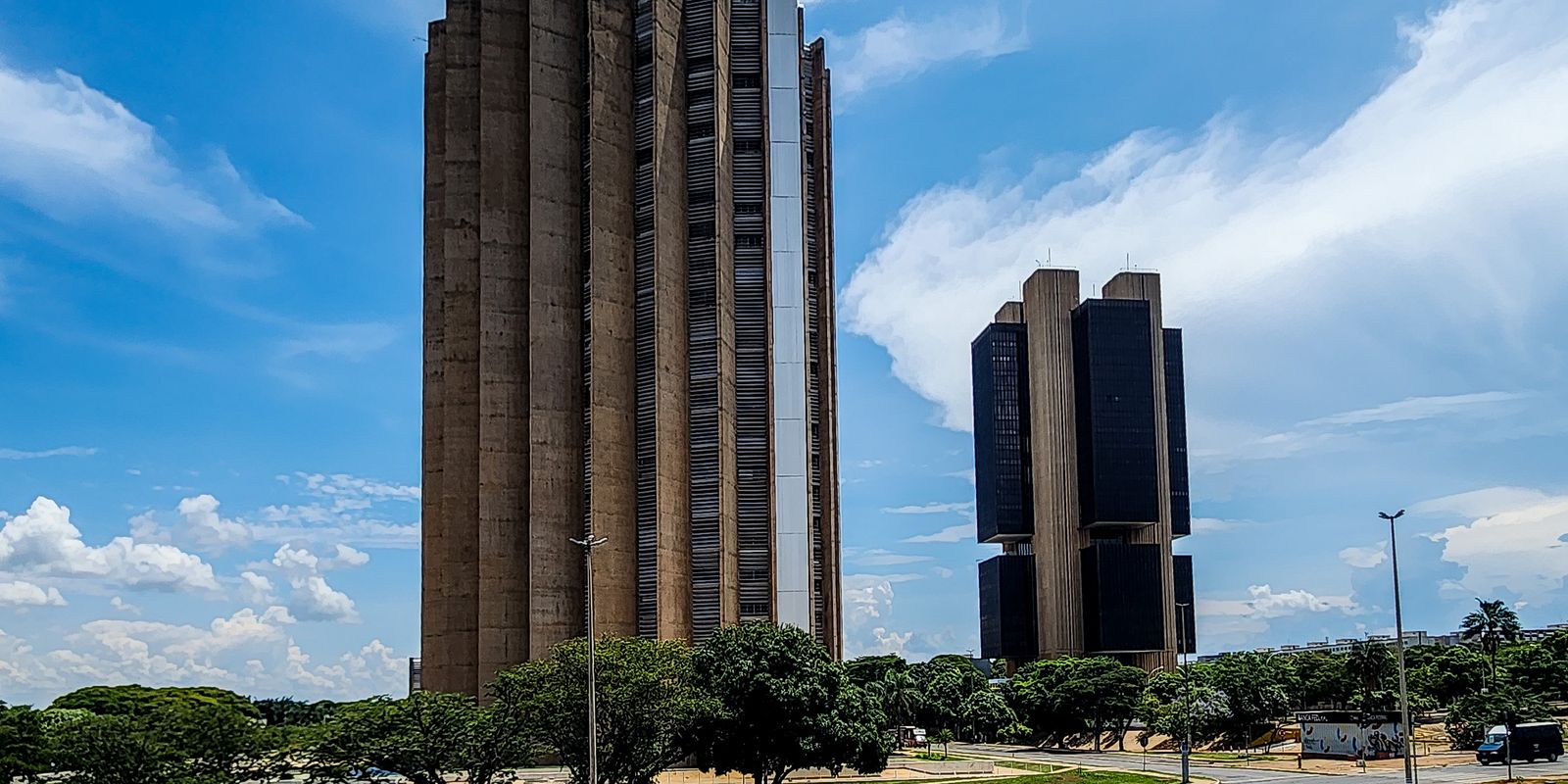 caixa-paga-bolsa-familia-a-beneficiarios-com-nis-de-final-8