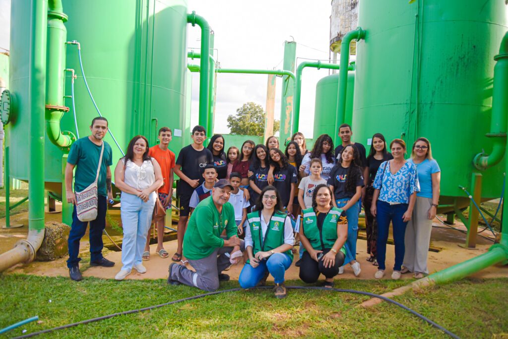 saneacre-promove-tarde-de-aprendizado-sobre-preservacao-da-agua-para-jovens-em-senador-guiomard