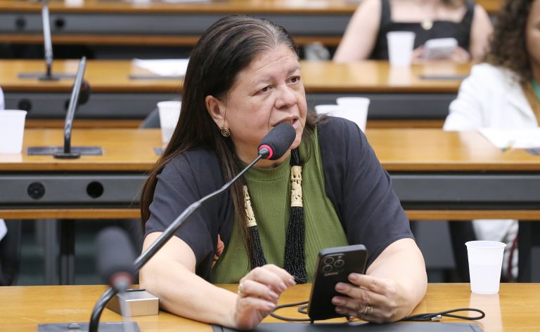 comissao-aprova-projeto-que-amplia-pausas-para-amamentacao-no-trabalho