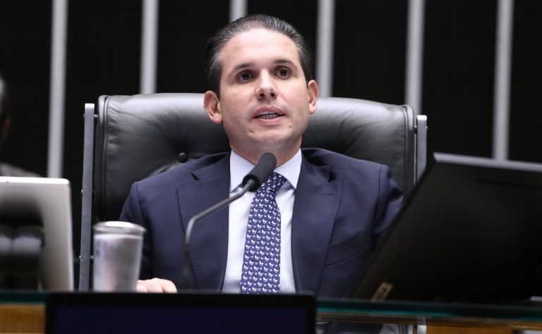 motta-quer-votar-na-proxima-semana-financiamento-minimo-para-assistencia-social-no-brasil