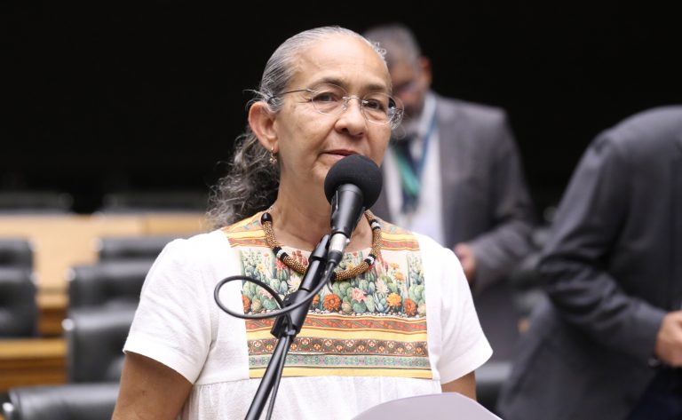 projeto-determina-registro-de-passageiros-em-voos-privados-e-em-taxi-aereo