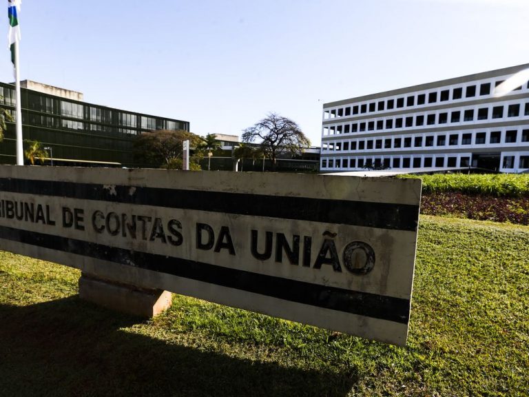 comissao-debate-guia-de-boas-praticas-em-contratacoes-publicas-de-publicidade