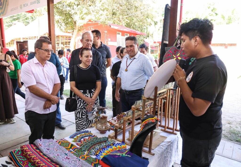 estado-convida-empreendedores-de-ucayali-para-expor-produtos-da-bioeconomia-na-expoacre-2026