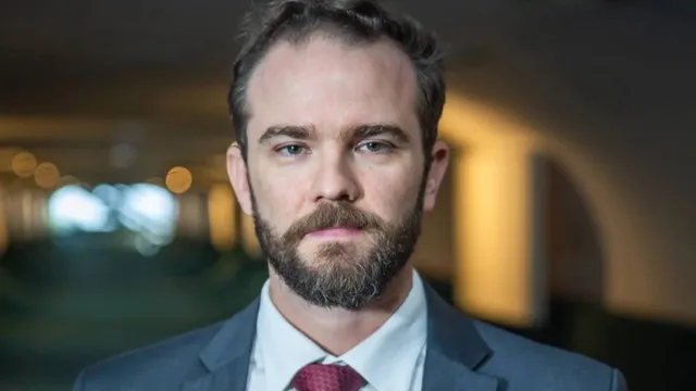 bancos-centrais-do-mundo-podem-ter-de-rever-posicao-de-cortar-juros,-diz-durigan